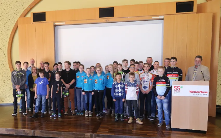 Read more about the article Sportlerehrung im Bezirk 4 des BRV