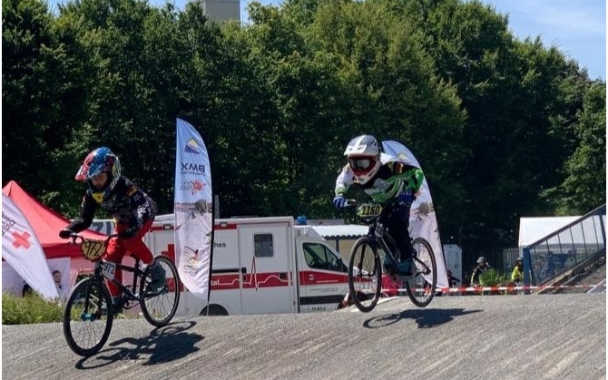 Read more about the article Bühlertäler bei Süddeutschen BMX-Meisterschaft 2022