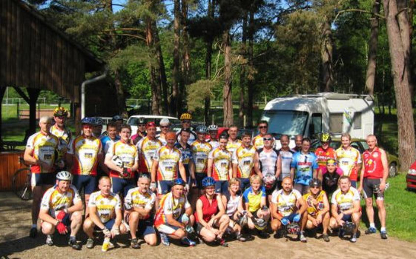 Sie betrachten gerade Freundschaftstreffen des CVNM Mertzwiller mit der Bosch Radsportgruppe